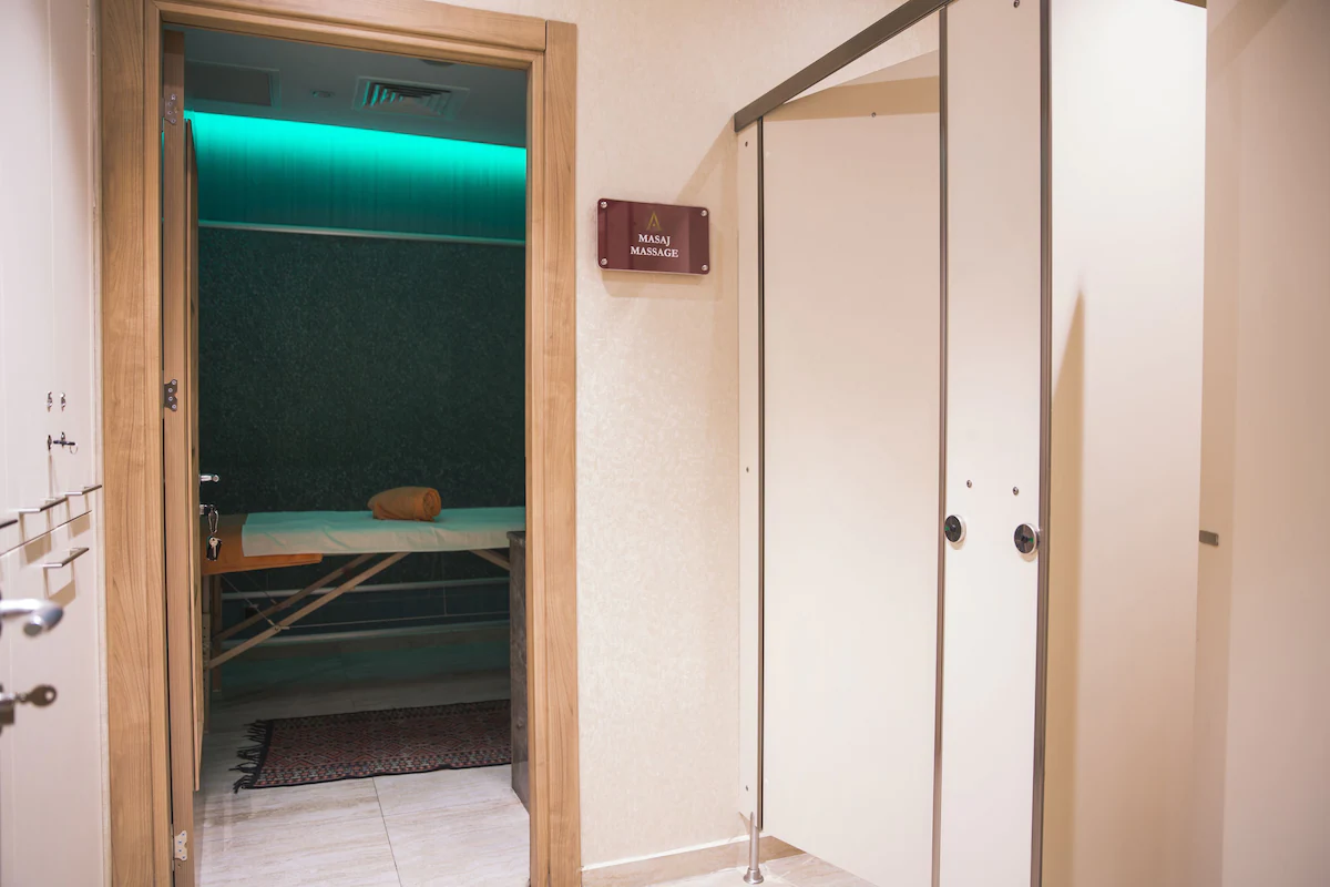 هتل گرند ارس و سوییتز